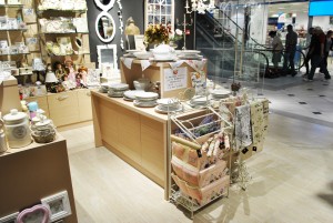 Magazin Charisma - Mercur Center Craiova - interior magazin
