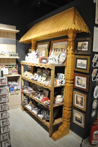 Magazin Charisma - Mercur Center Craiova - stand produse traditionale